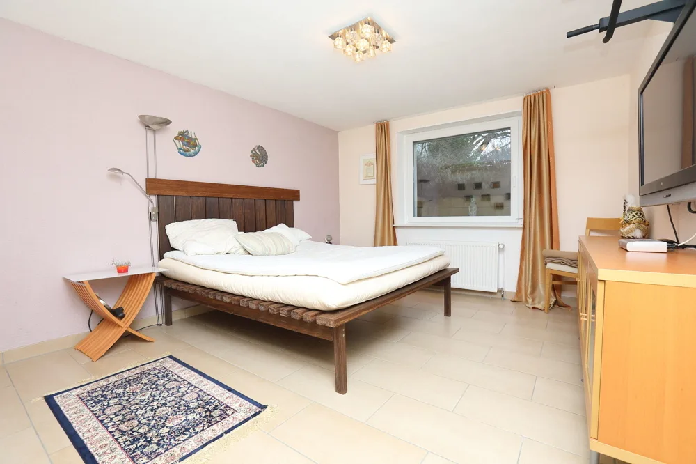 Kinder-/Gästezimmer