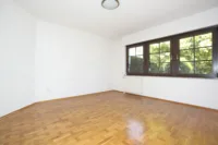 Schlafzimmer - ehemaliges Wohnzimmer