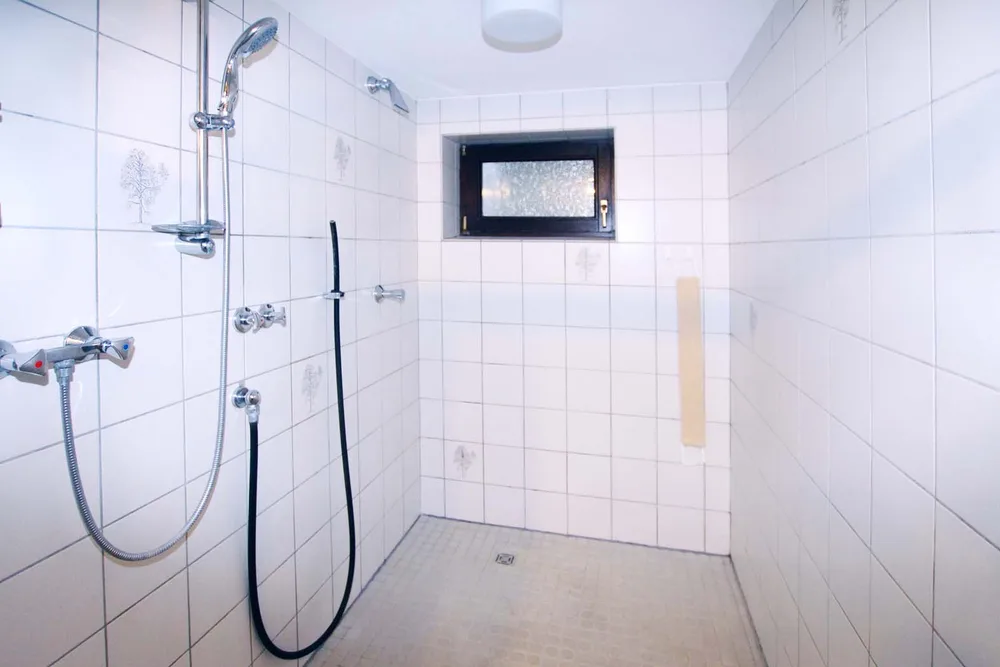 Dusche KG