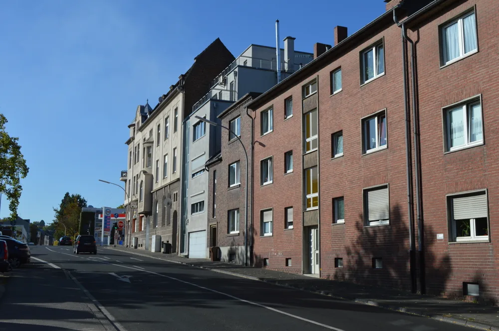 Bebauung gegenüber