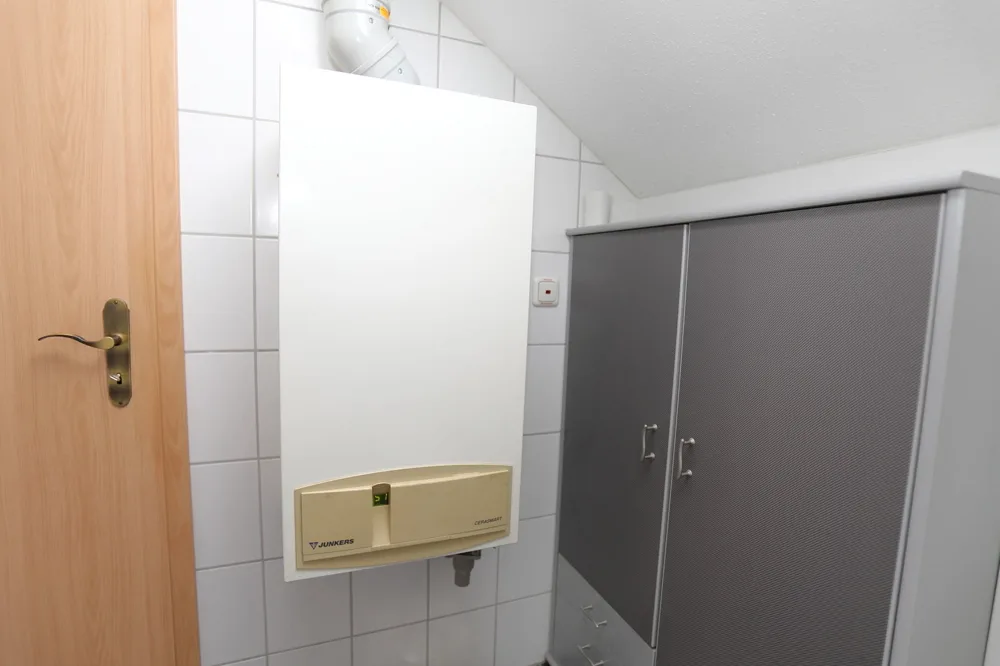 Duschbad Dachgeschoss - Heiztherme