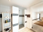 Detail Duschbad Erdgeschoss - +Attraktives EFH mit Potenzial … Ideal für Familien, Generationen oder individuelle Wohnkonzepte+