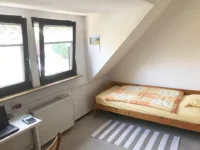 Zimmer 1 OG Bild 1