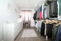 Kinderzimmer/Ankleide