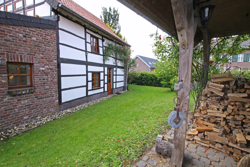 Hinterfront Wohnhaus