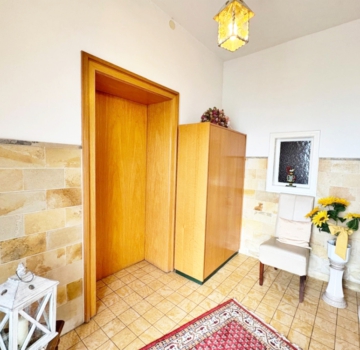 Eingangsbereich - ++Freistehendes Haus mit Geschichte+ Viel Platz für Familie, Generationen & kreative Ausbauideen