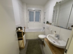Badezimmer - Helle 3-Zimmer-Erdgeschosswohnung in Mönchengladbach – Zentrum