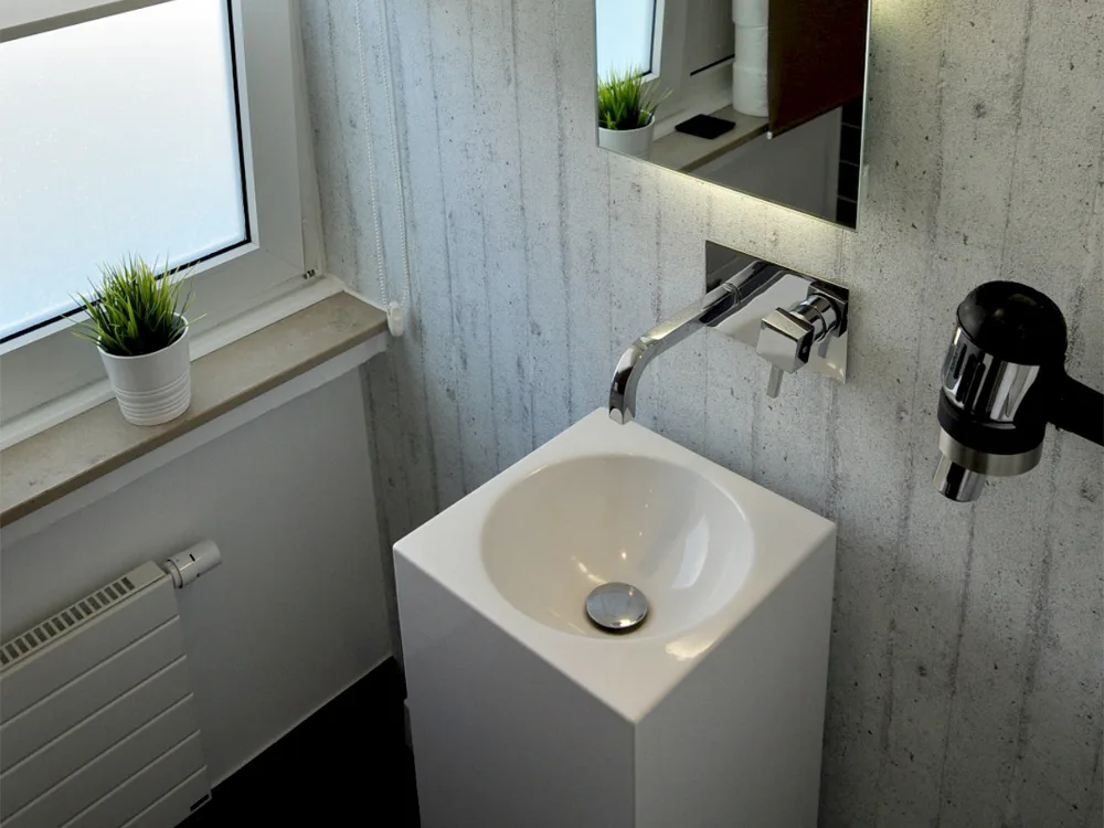 ... und ein modernes Gäste-WC
