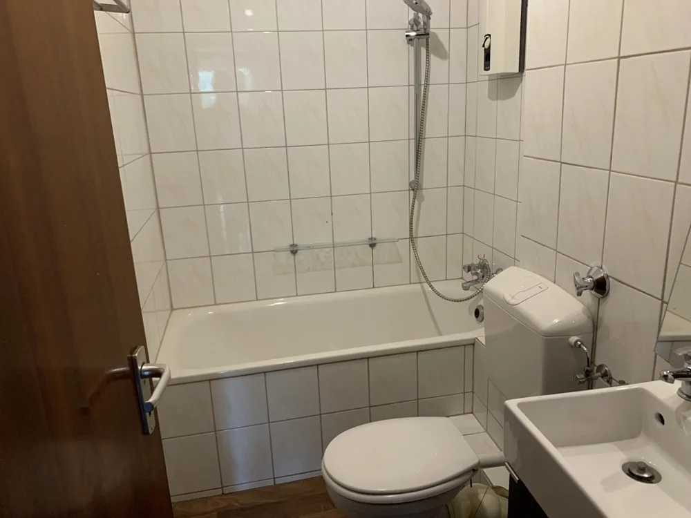 Badezimmer EG