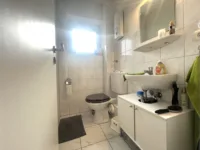 separates WC