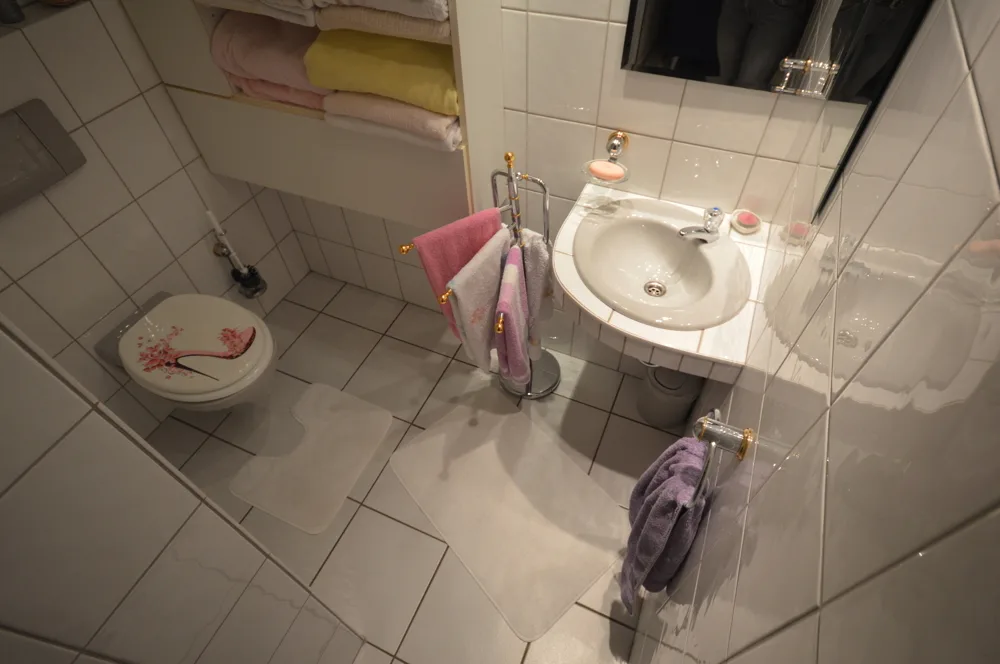 Gäste WC UG