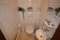 Gäste WC OG
