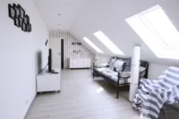 Zimmer 1 DG