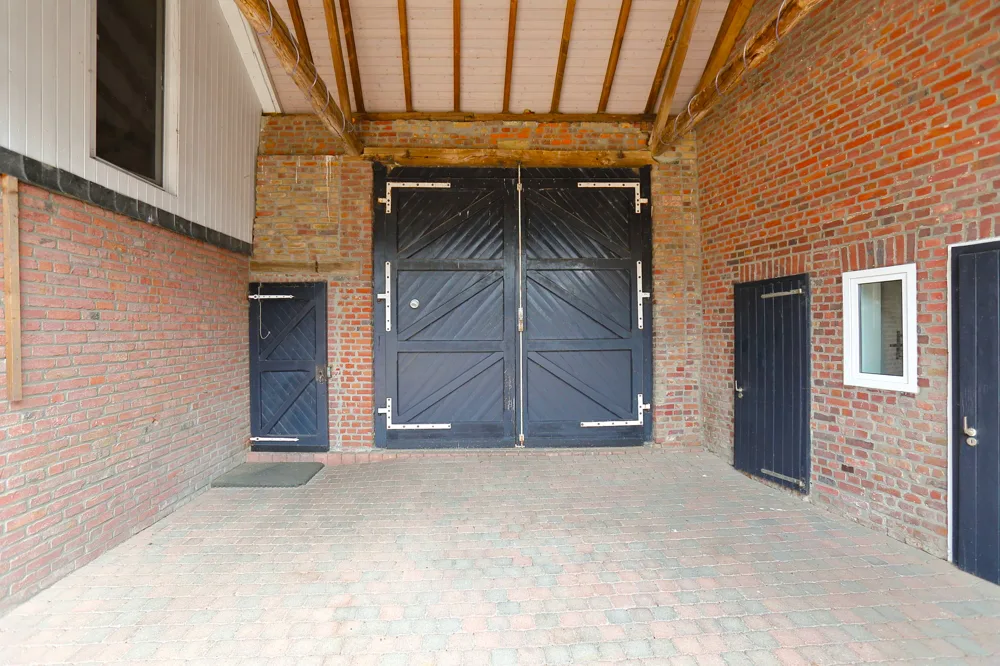 Toreinfahrt Hofseite